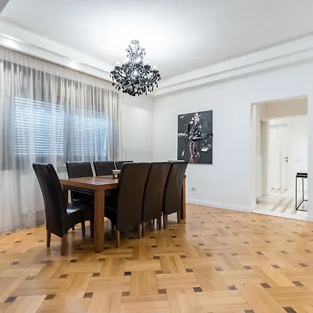 Esop - Elegant 2Br Apartment In Dorobanti Bucharest Exterior photo