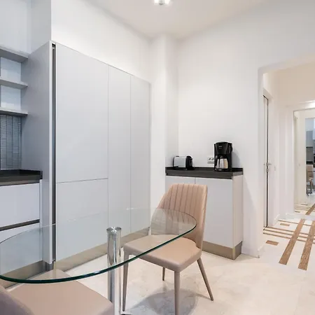 Esop - Elegant 2Br Apartment In Dorobanti Bucharest Exterior photo